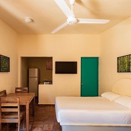 Bungalows Las Arenas San Patricio Melaque Luaran gambar