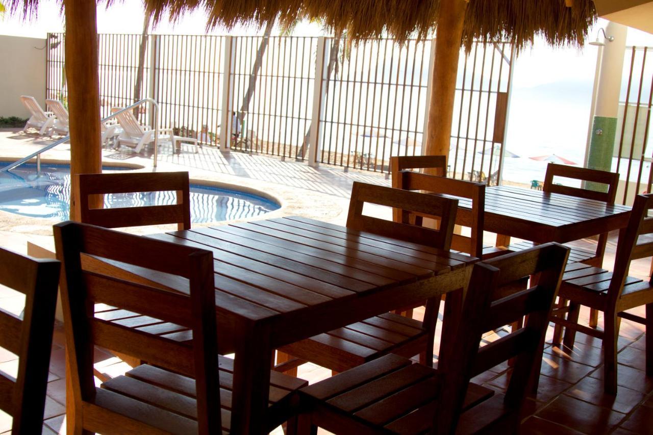 Bungalows Las Arenas San Patricio Melaque Luaran gambar