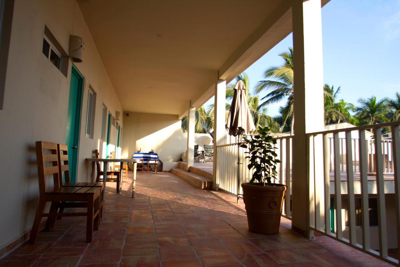 Bungalows Las Arenas San Patricio Melaque Luaran gambar