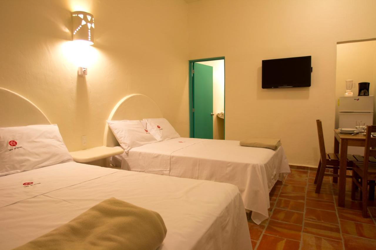 Bungalows Las Arenas San Patricio Melaque Luaran gambar