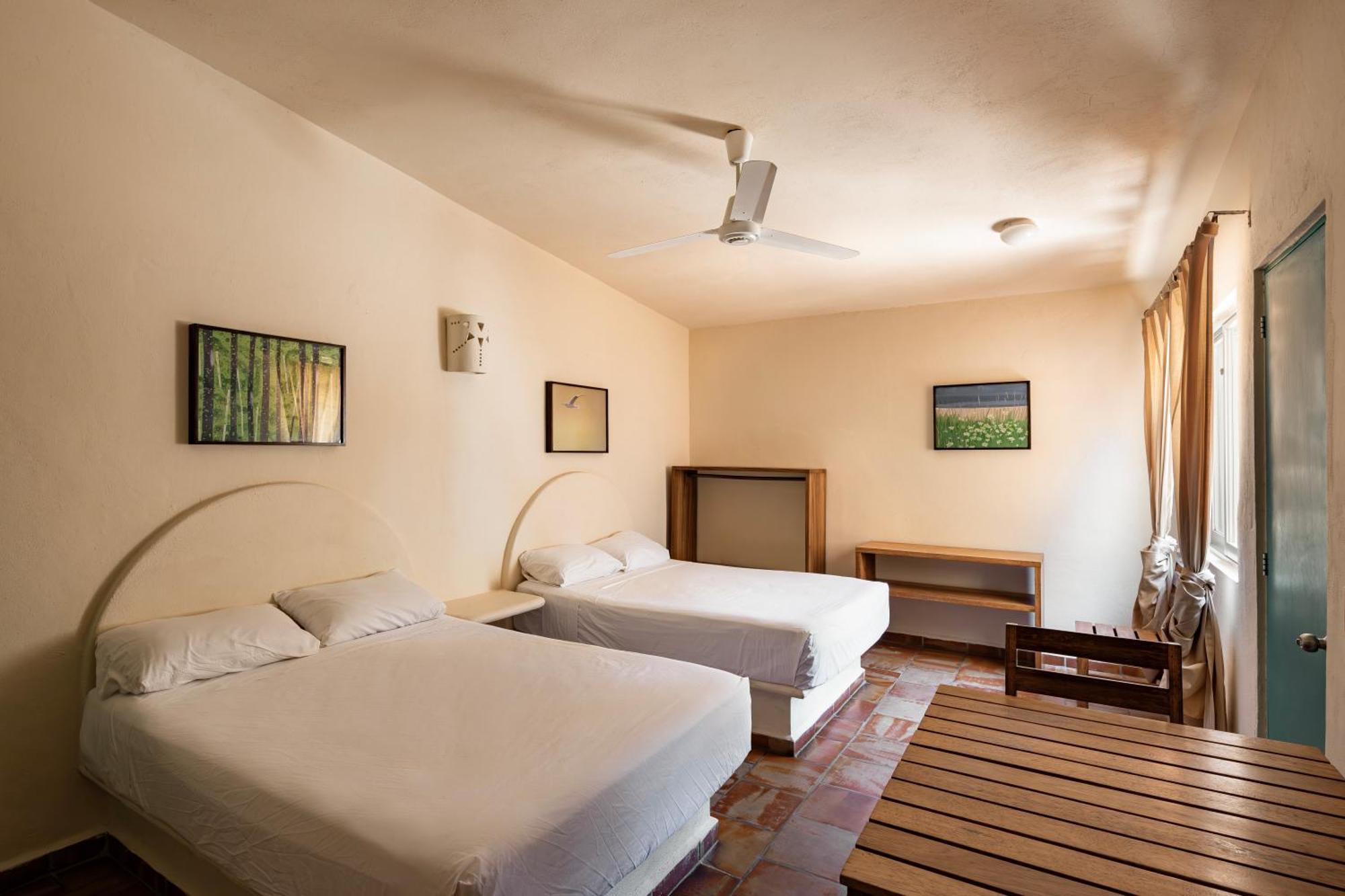 Bungalows Las Arenas San Patricio Melaque Luaran gambar